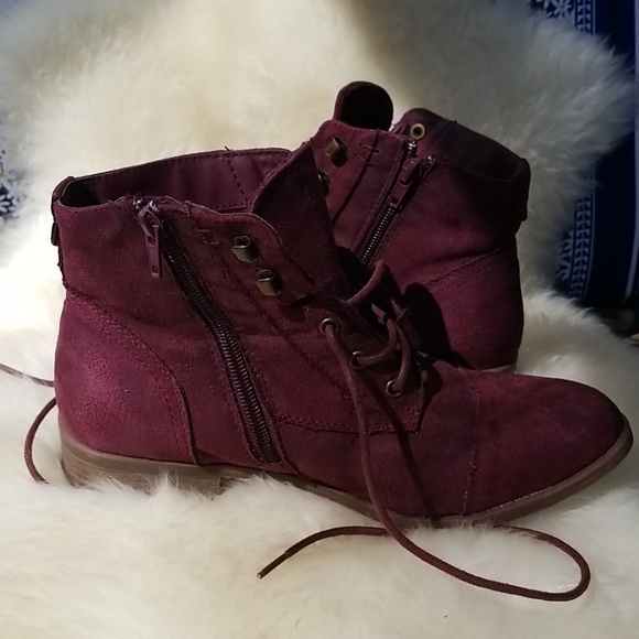 Dark Raspberry Booties - Picture 3 of 6